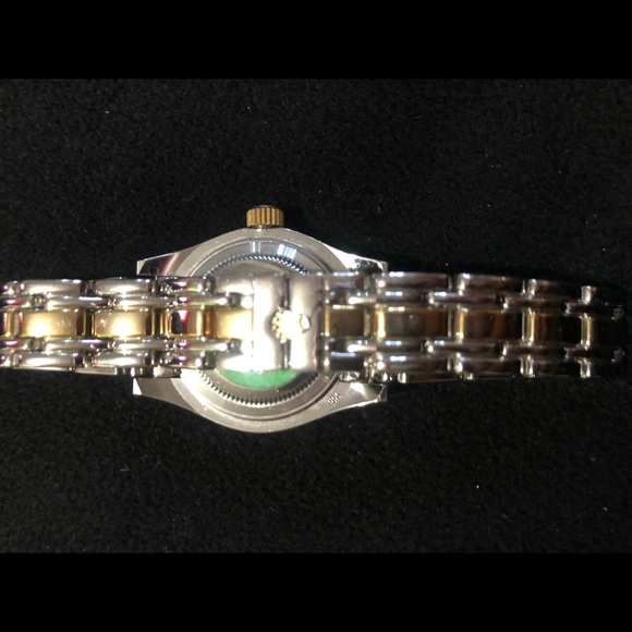 Watch main image 6